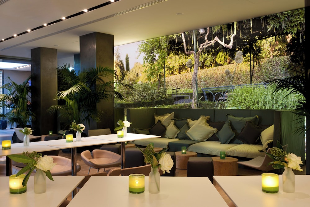 מזון ומשקאות