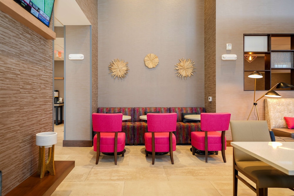 Hampton Inn & Suites Aurora South Denver - photo 6