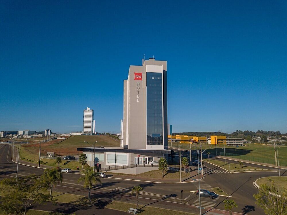 ibis Guarapuava - carbon neutral hotel in Guarapuava