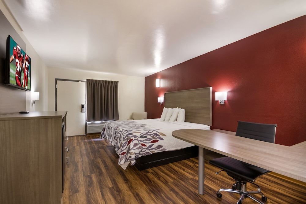 Red Roof Inn Crestview - photo 14