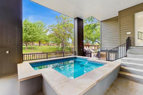 Cypress Paradise in Kingsland, United States