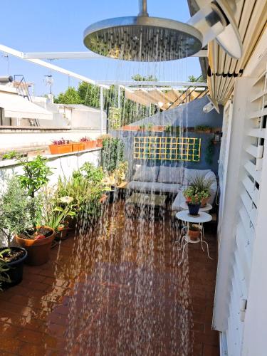 Encantador Ático con Terraza — 4-Star Luxury Hotel in Sevilla, Spain