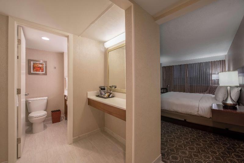 The Brookhaven Atlanta Hotel - photo 11