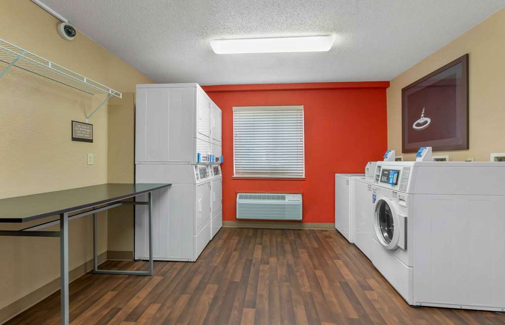 Extended Stay America Suites Toledo Maumee - photo 48