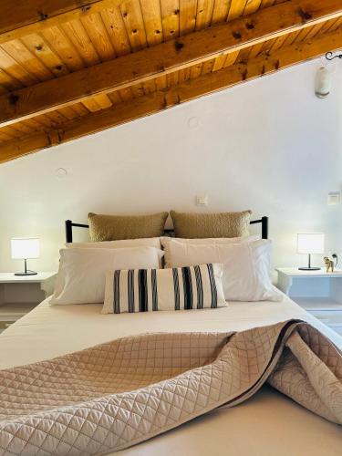 Paradises's Nest — 4-Star Luxury Hotel in Agios Georgios, Greece