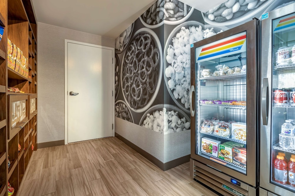 Hampton Inn Carlsbad North San Diego County - photo 35