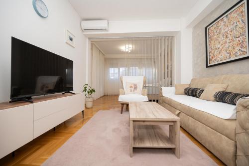 Apartman Klara Podgorica — 4-Star Luxury Hotel in Podgorica, Montenegro