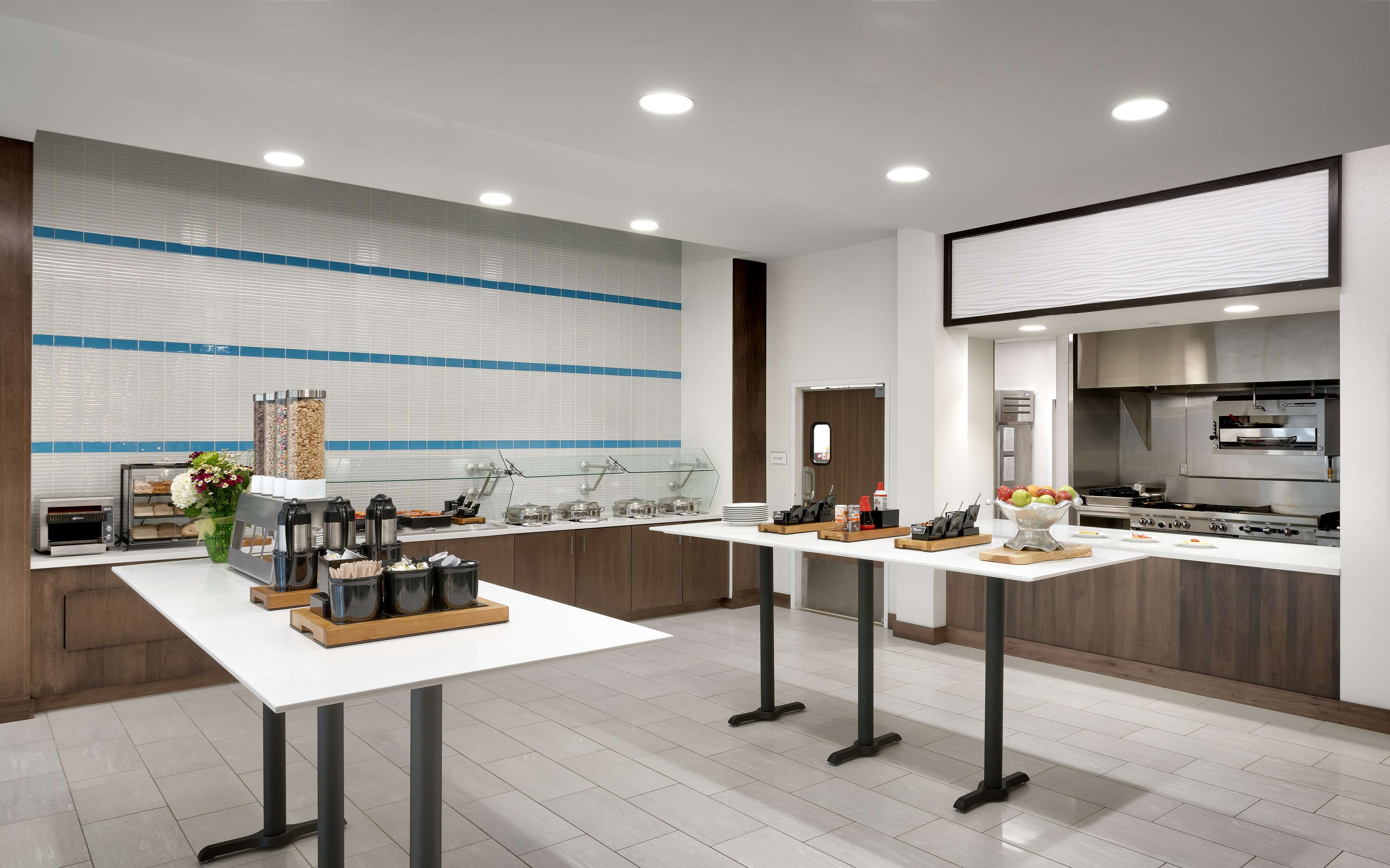 Hilton Garden Inn Lehi - photo 18