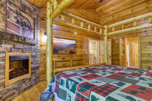 The Circle Of Life Hot Tub Theater Room 560 FREE tickets each paid day - photo 45