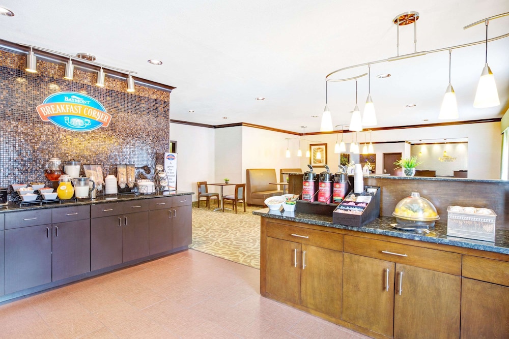 Baymont by Wyndham Dallas Love Field - photo 20