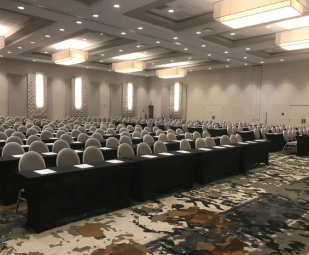 DoubleTree By Hilton Baltimore North Pikesville - photo 77