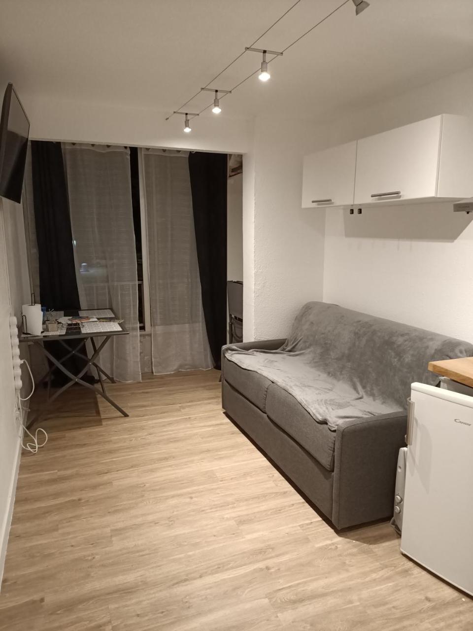 Superbe Studio Avec Piscine Ascenseur Et Acces Direct Sur Le Port — Cap Dagde — photo 5