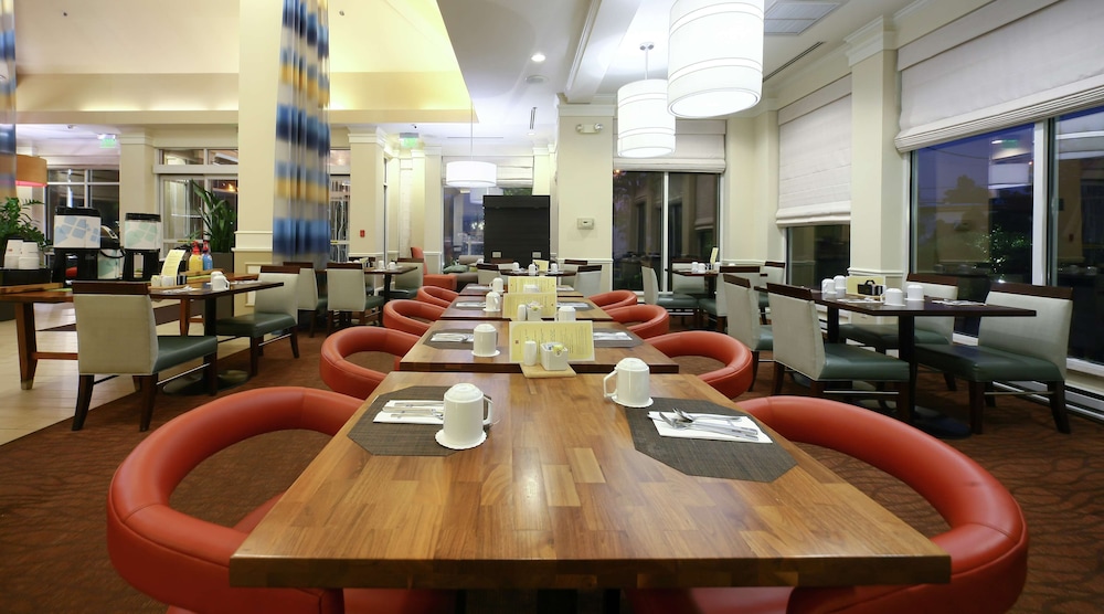 Hilton Garden Inn Secaucus Meadowlands - photo 40