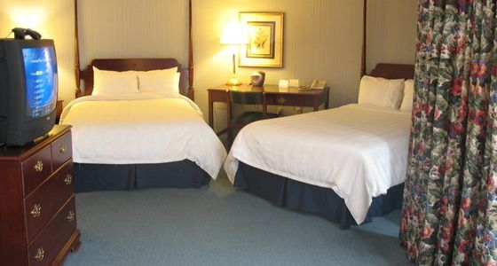 The Quaker Square Inn at The University of Akron - photo 4
