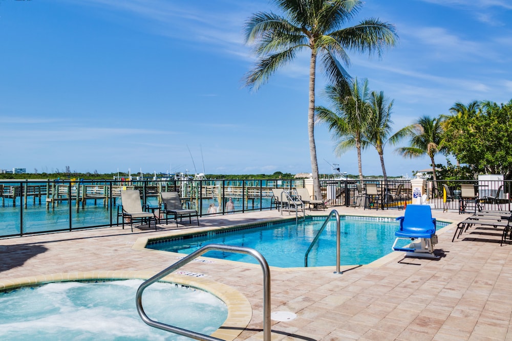 Hutchinson Island Hotel - photo 32