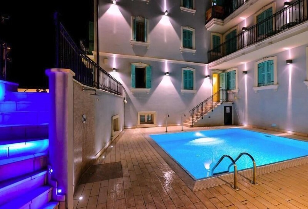 Atelier Hotel Classic