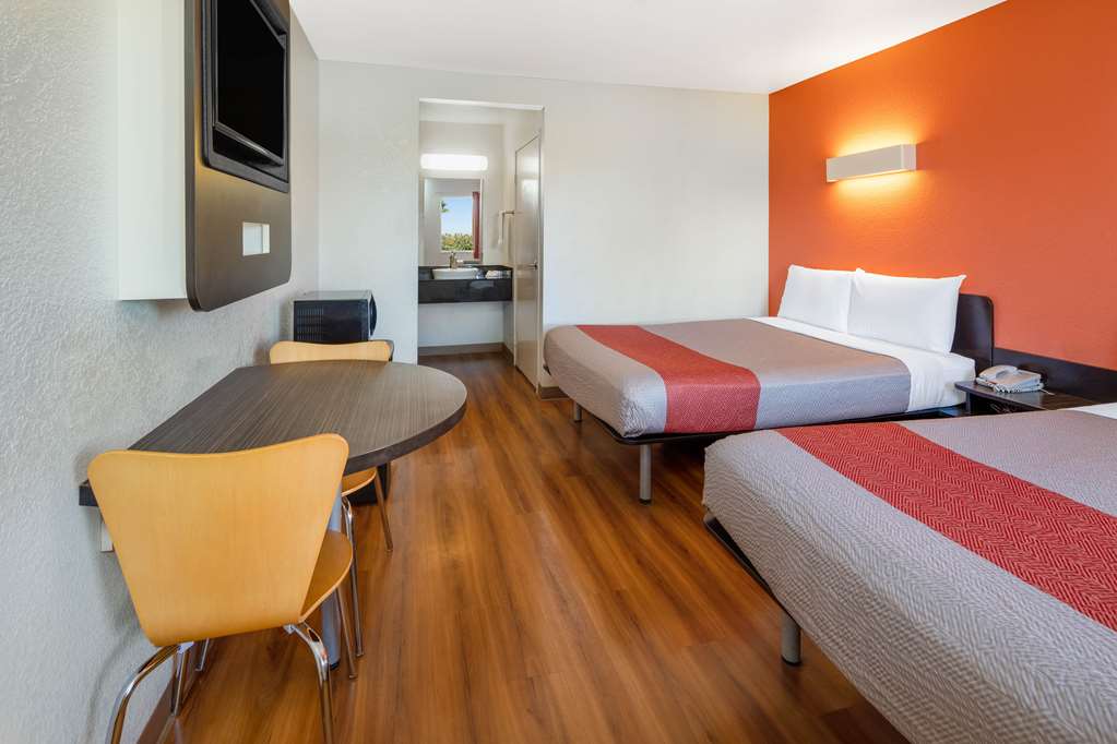 Motel 6 Ventura CA South - photo 13