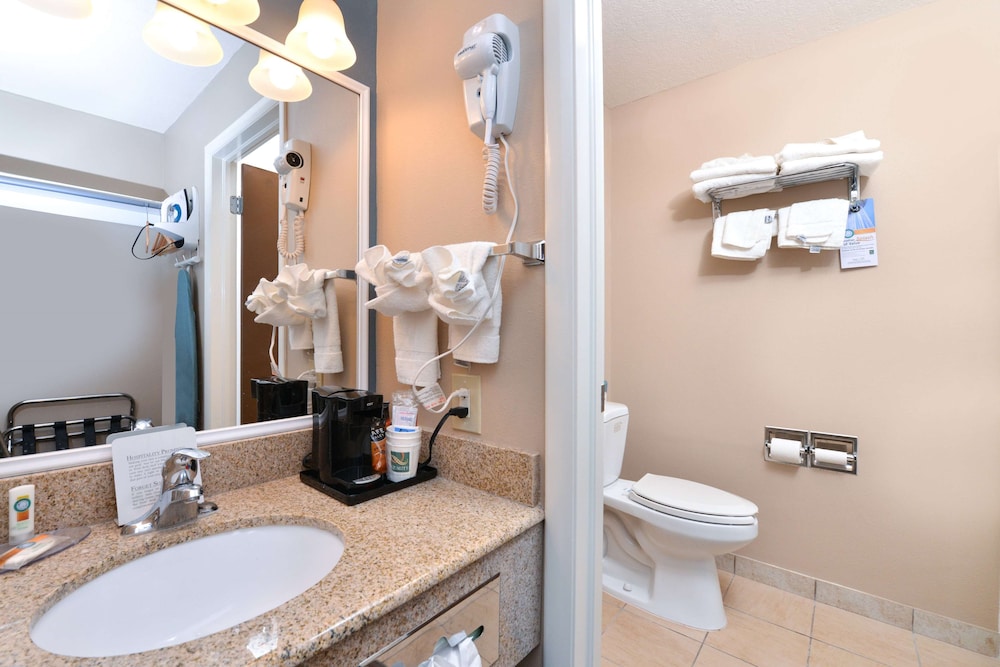 Wingate by Wyndham Beaver I 15 - photo 15