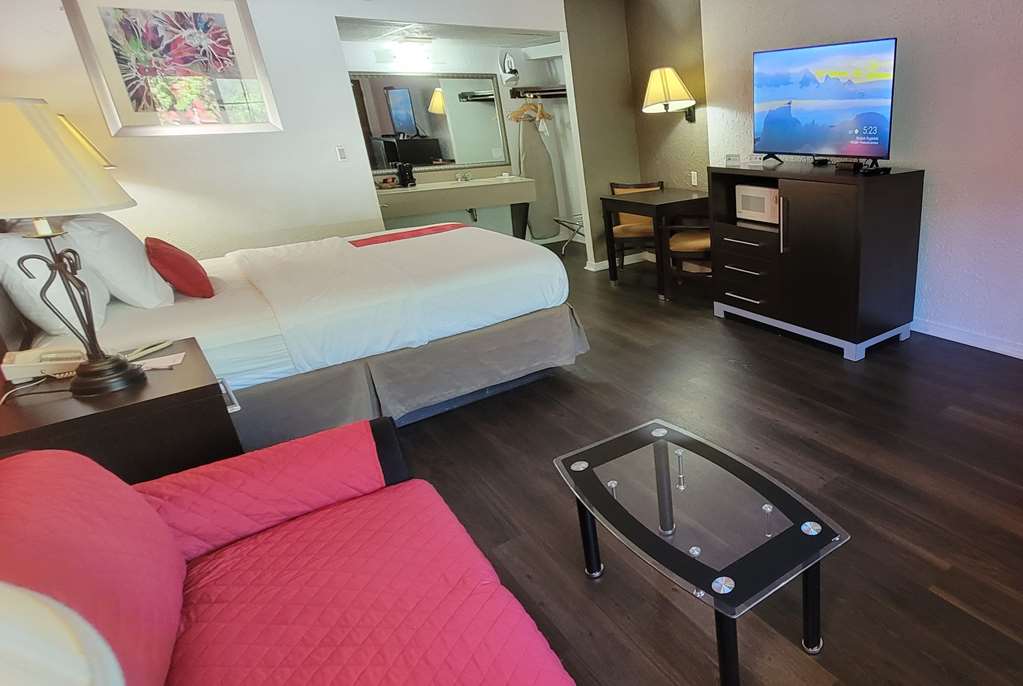 Ramada by Wyndham Mountain Home - photo 16