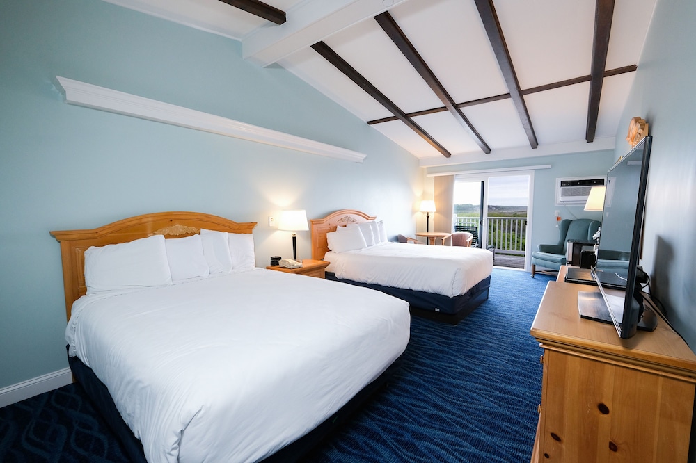 Norseman Resort on the Beach - photo 6