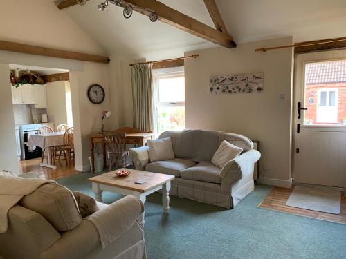 Bramble cottage at Waingrove Farm — 4-Star Luxury Hotel in Louth, United Kingdom