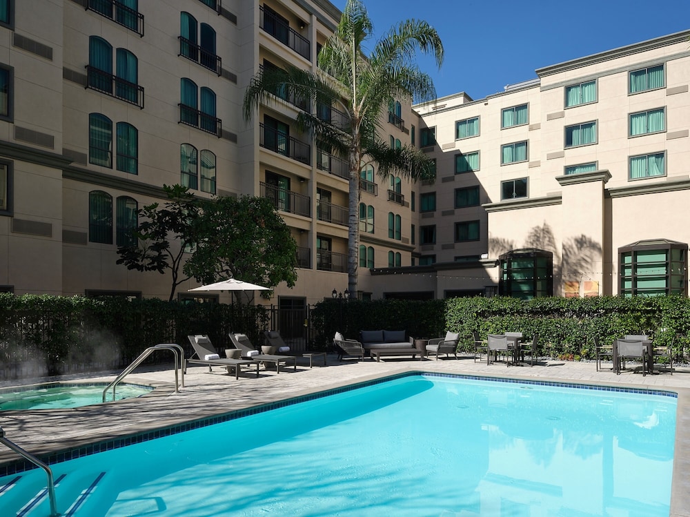 Courtyard by Marriott Pasadena Old Town - photo 41
