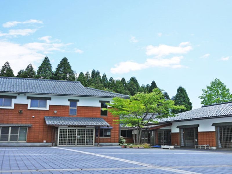 Otaiko Hills - carbon neutral hotel in Echizen