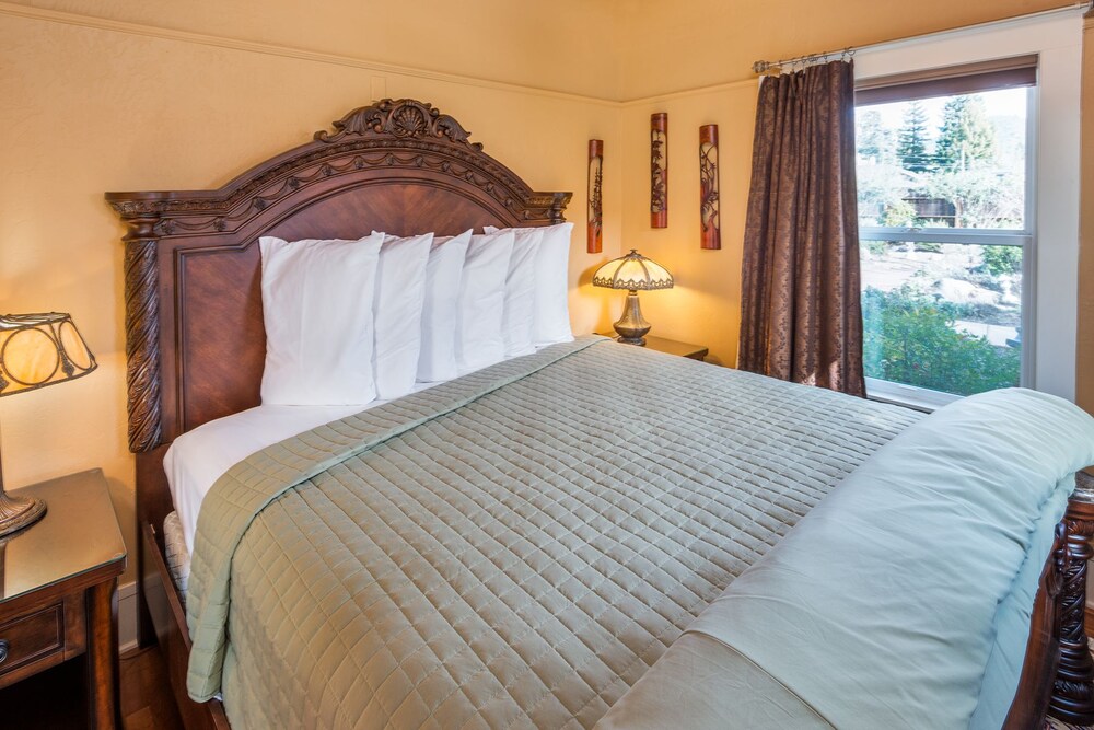 Bella Luna Inn - photo 6