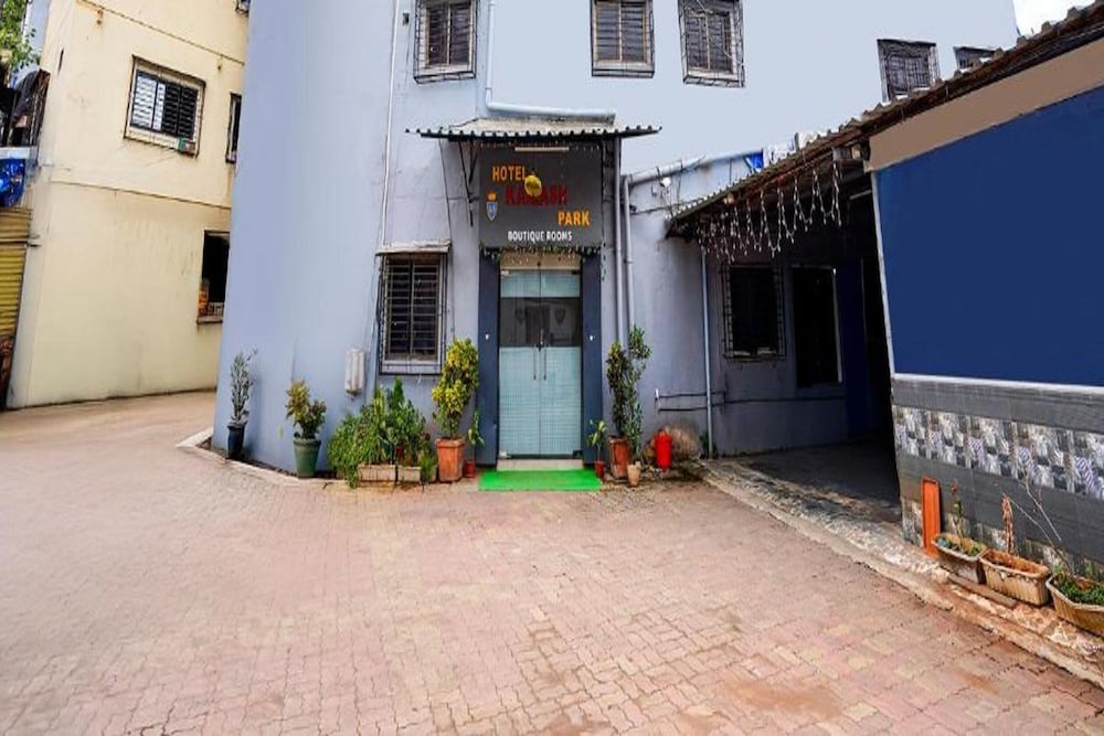 Hotel Kailash Park in Mumbai, India