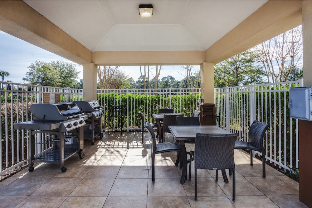 Candlewood Suites Destin Sandestin by IHG - photo 23