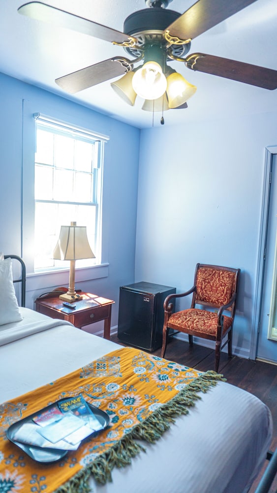 Olde Town Inn - photo 26