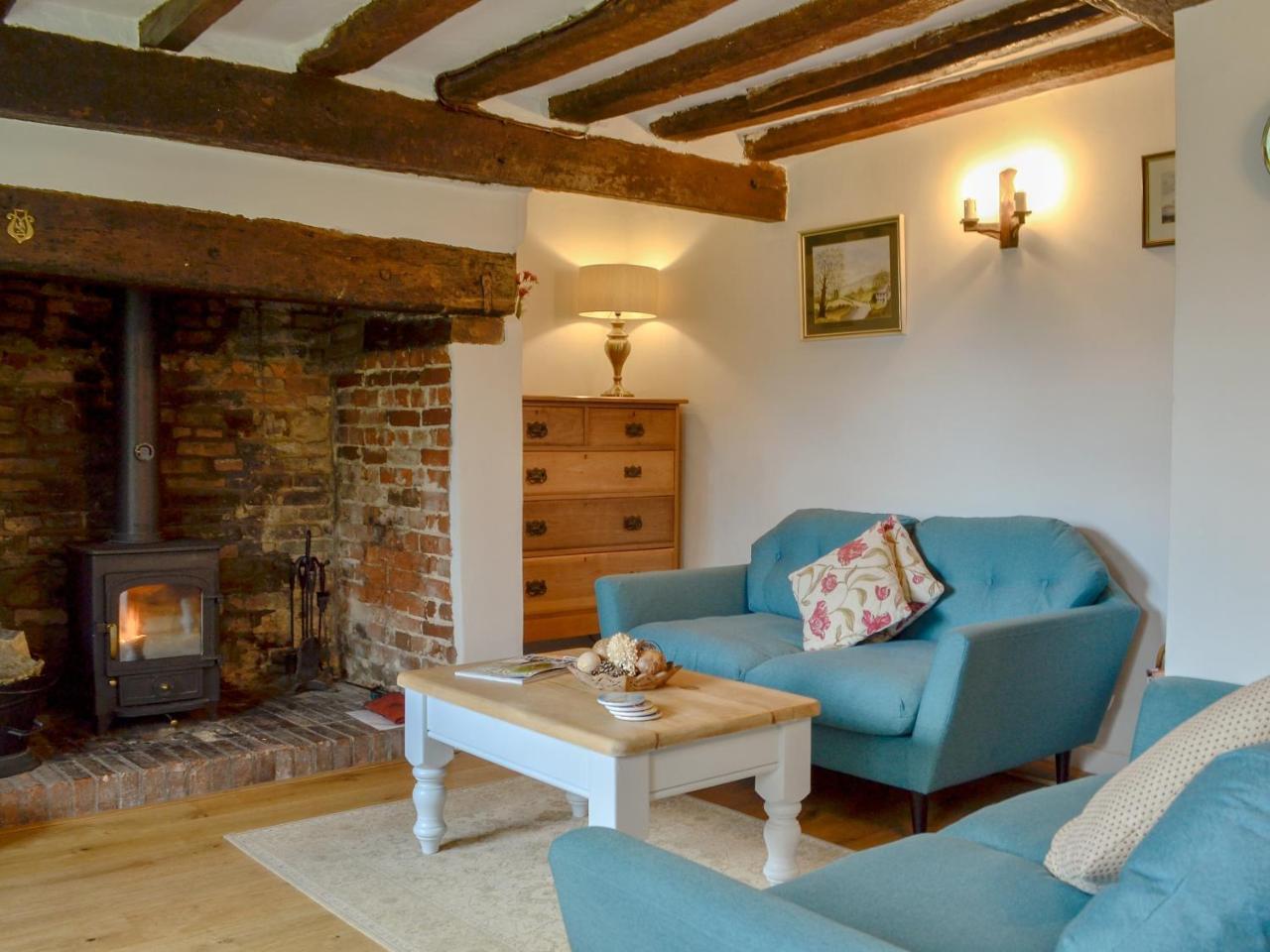 Three Ash Cottage — Bungay — photo 2