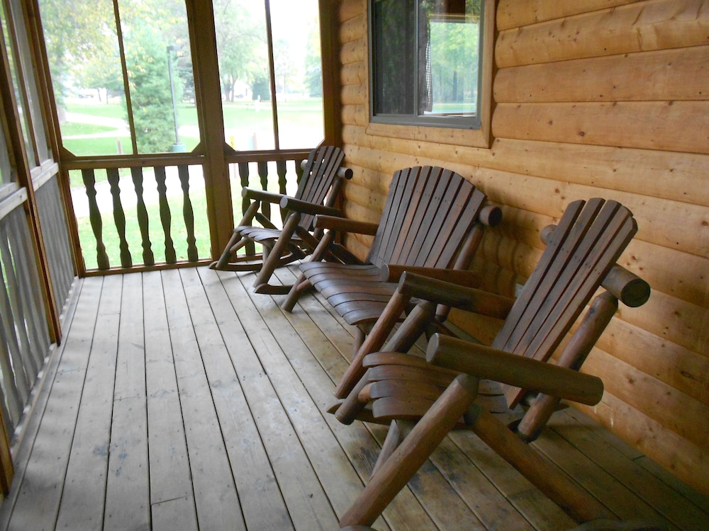 Neshonoc Lakeside Camping Resort - photo 33
