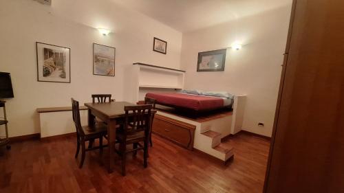 Appartamento La Finestra Sulla Corte in Taranto, Italy