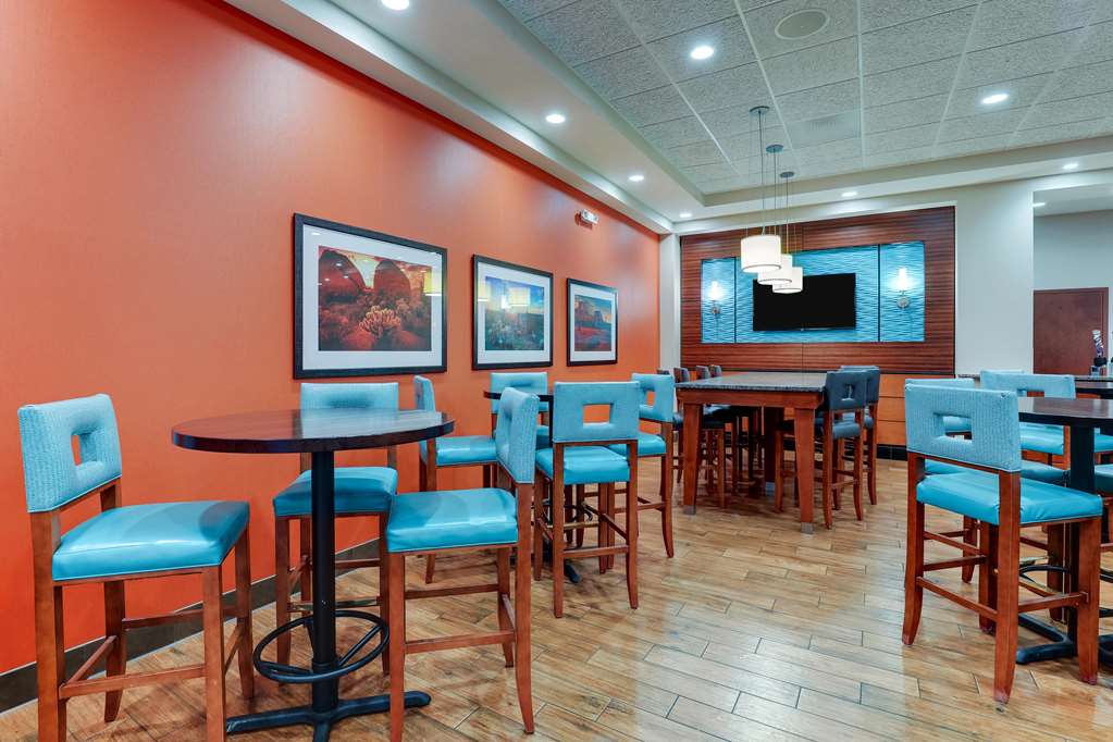 Drury Inn & Suites Phoenix Chandler Fashion Center - photo 11