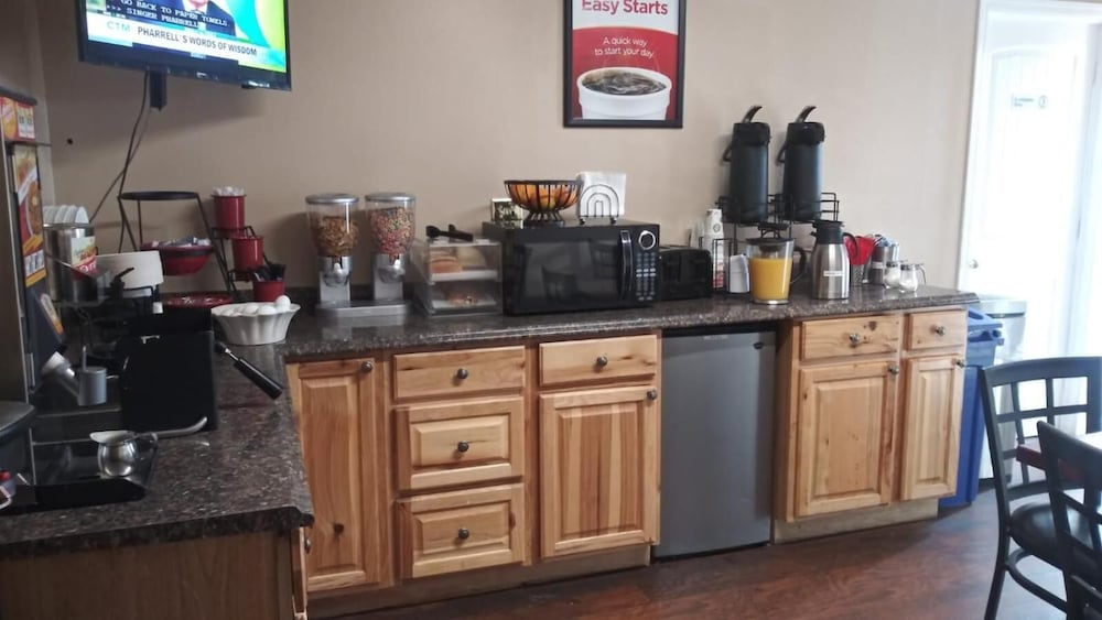 Holiday Lodge Yakima - photo 32