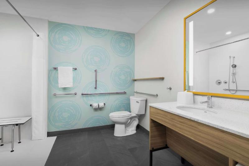 Tru By Hilton Chesterfield Township Detroit - photo 14