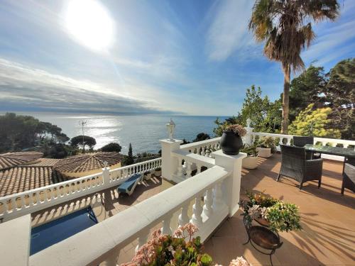 La Marina - carbon neutral hotel in Lloret De Mar