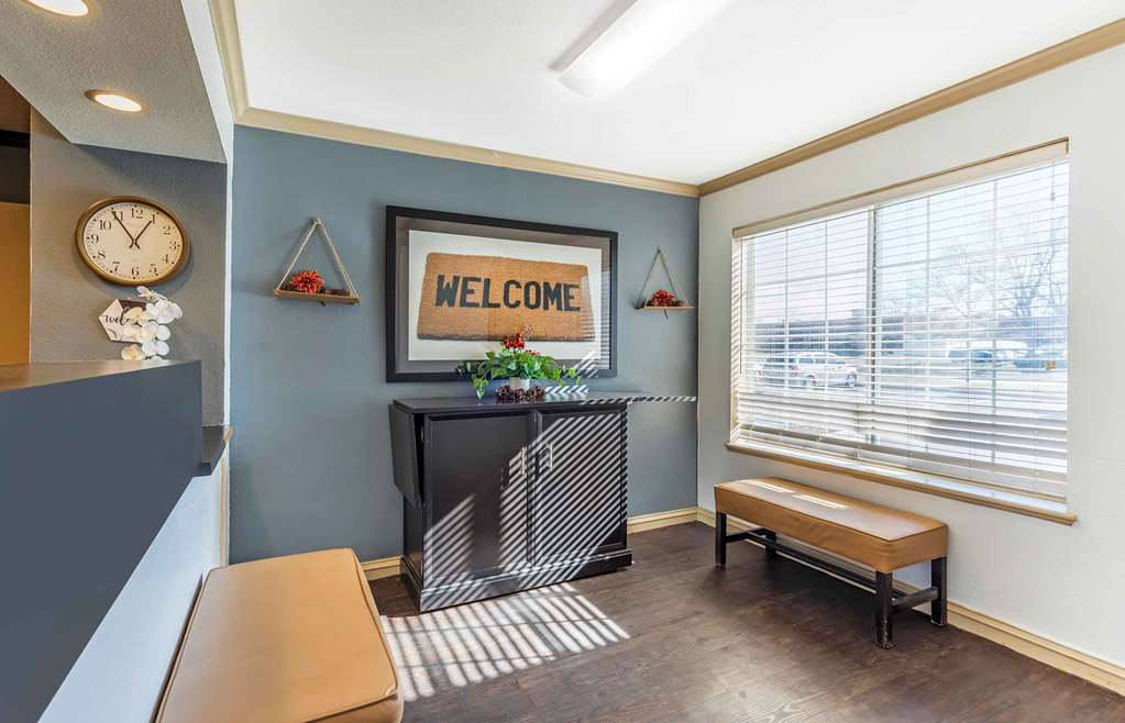 Extended Stay America Select Suites Chicago Naperville East - photo 4