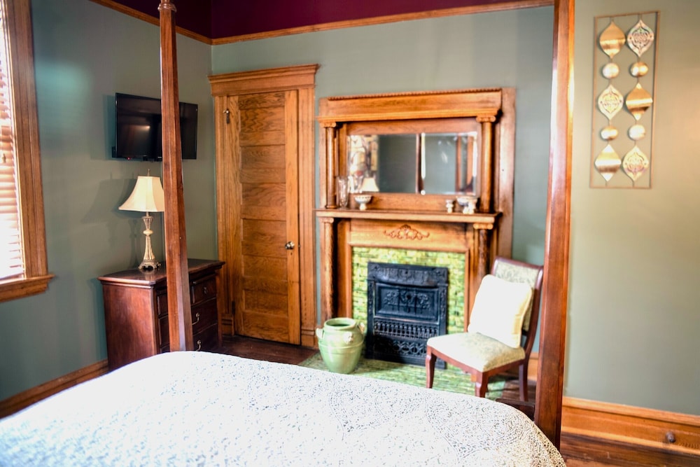 Elk River Hotel & Cafe - photo 44