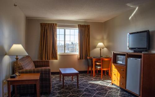 Belva Deer Inn - photo 9