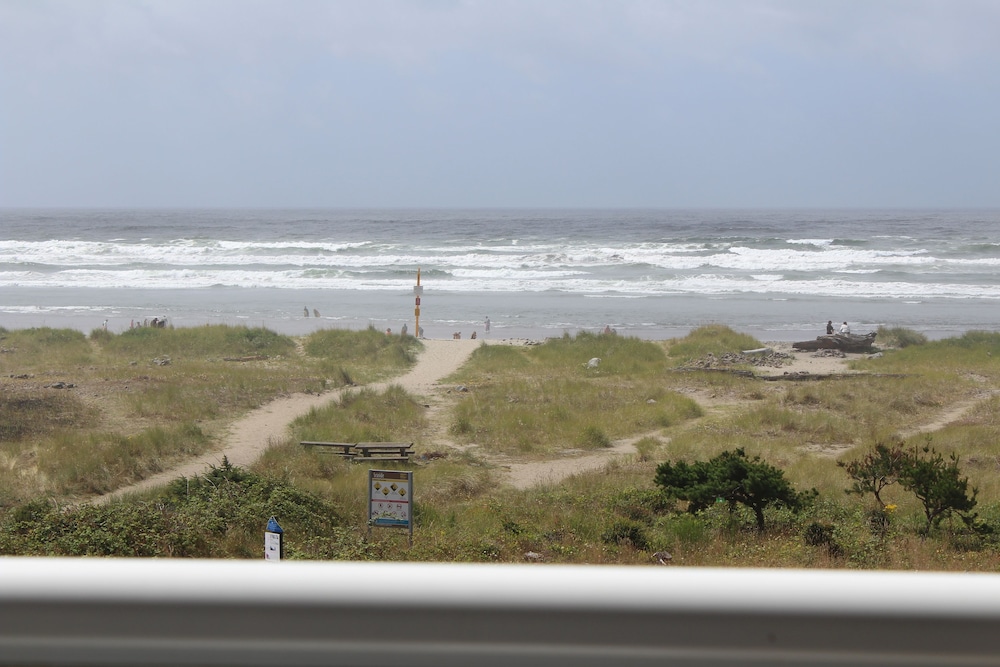 Inn at the Shore in Seaside, United States