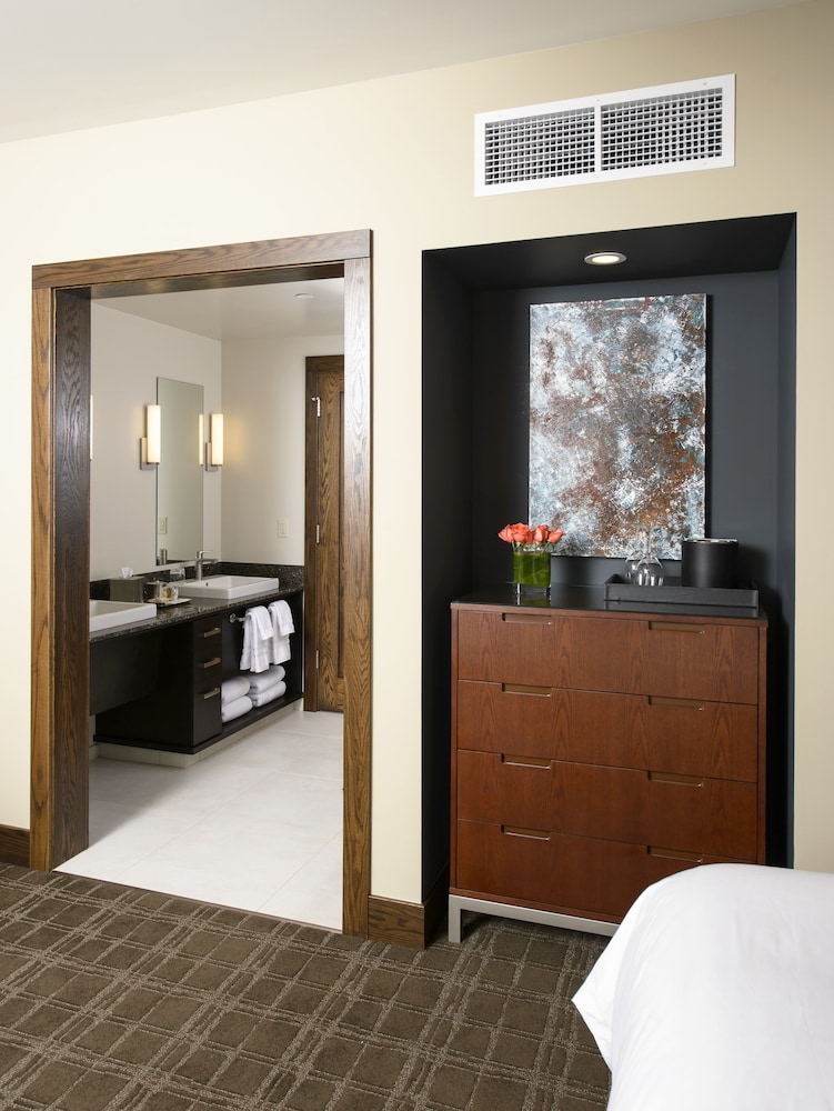 Tetherow Resort - photo 20