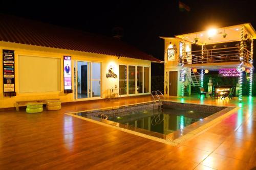 Yeh Bhi Kuch Khaas Hai Farm Live with Calm Nature in Noida, India