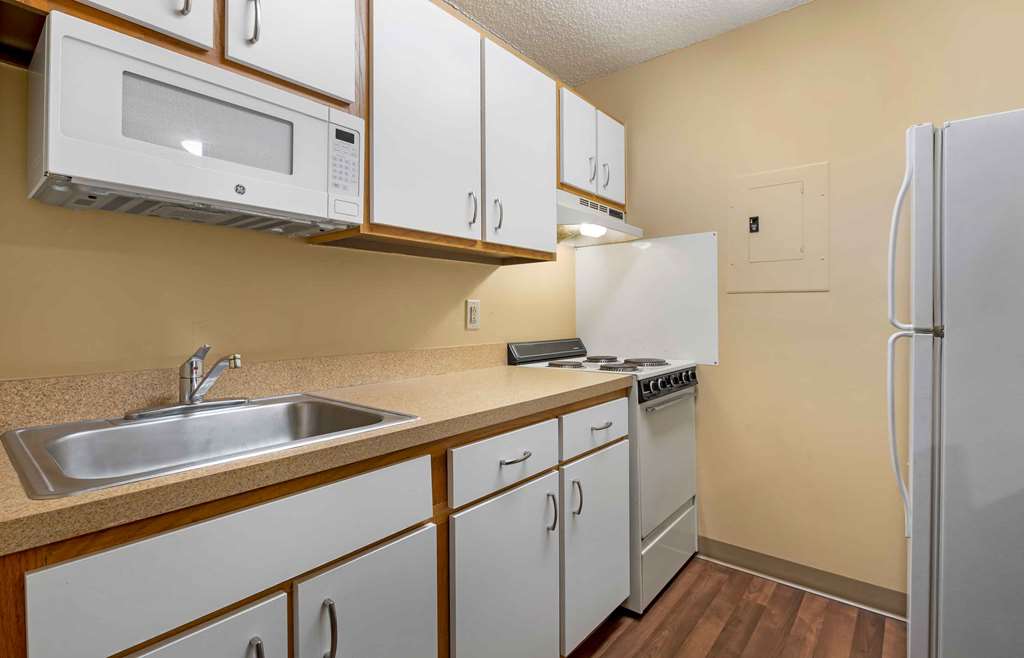 Extended Stay America Suites Cincinnati Blue Ash Reagan Hwy - photo 24