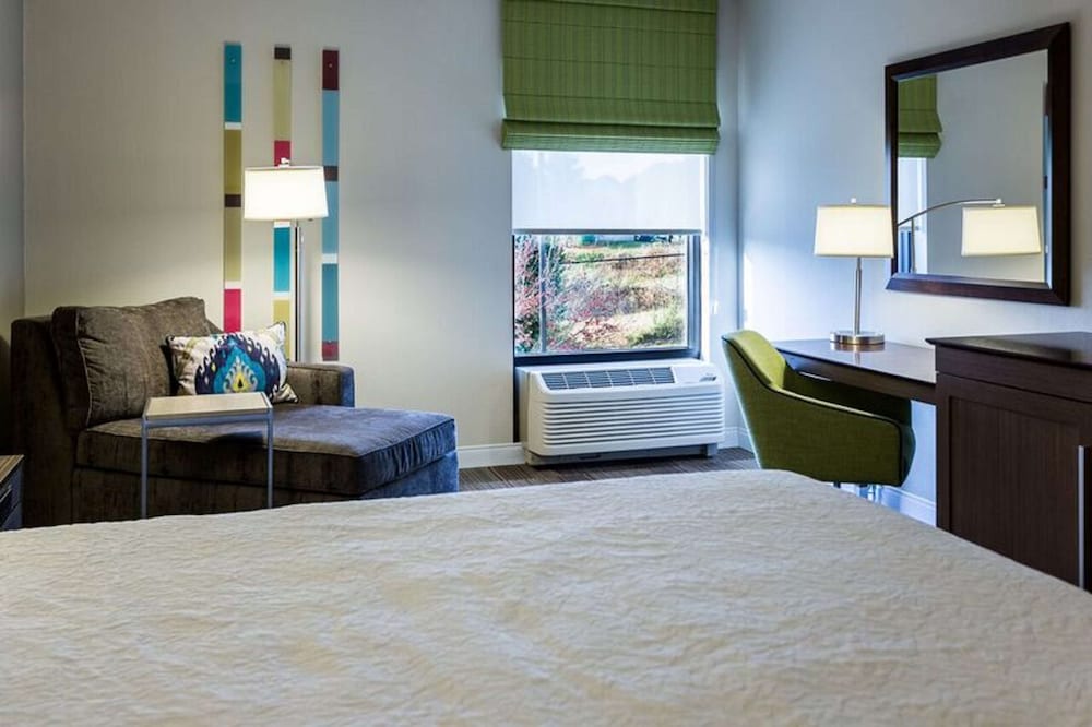 Hampton Inn Somerset - photo 28
