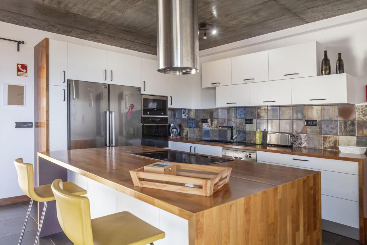 Quinta da Morgadia Azorean Butler in Unknown City, Portugal