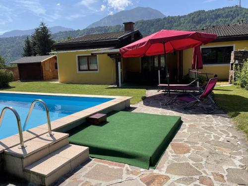 Haus Linsendorf — 4-Star Luxury Hotel in Gallizien, Austria