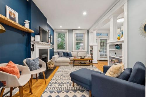 Fan District Charm 4BR Retreat Walk to Carytown in Richmond, United States