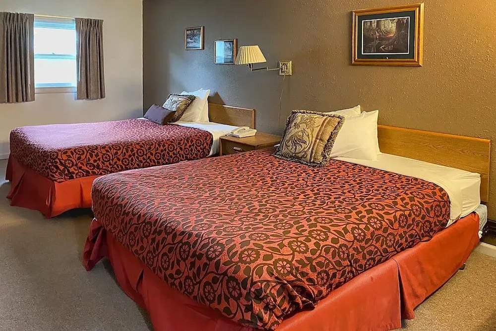 The Brookside Motel Keystone Near Mt Rushmore - photo 7